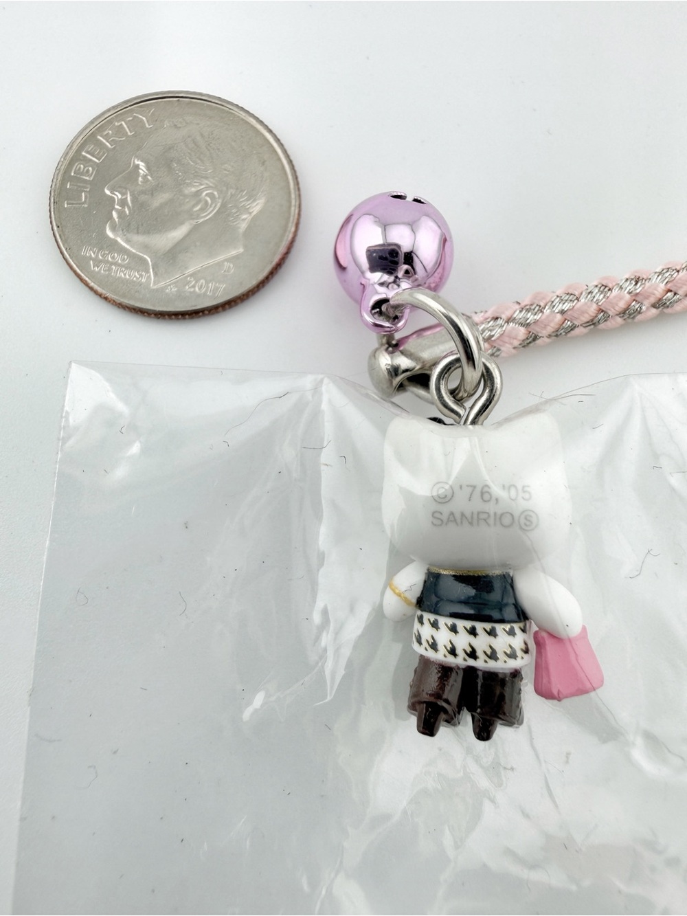Rare Vintage Hello Kitty Sanrio Japan Gotochi Netsuke Charm Strap Susukino NWT - Picture 2 of 3
